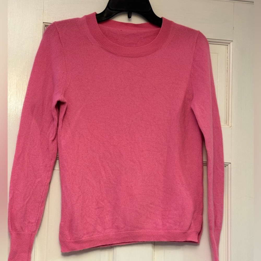 J.‎ Crew Bright Pink Crew Neck Cashmere Sweater